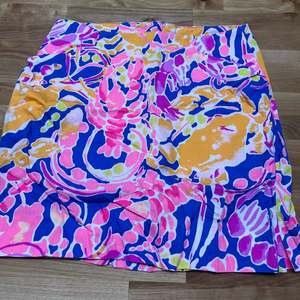 Lily Pulitzer womens/girls skort! Size 2 worn once